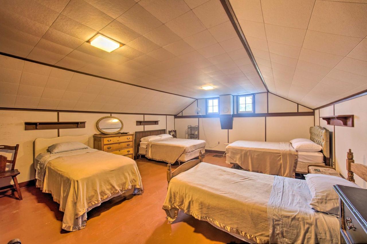 Remote 1901 Studio Cabin With Loft - Pets Allowed! Allenwood Exterior photo